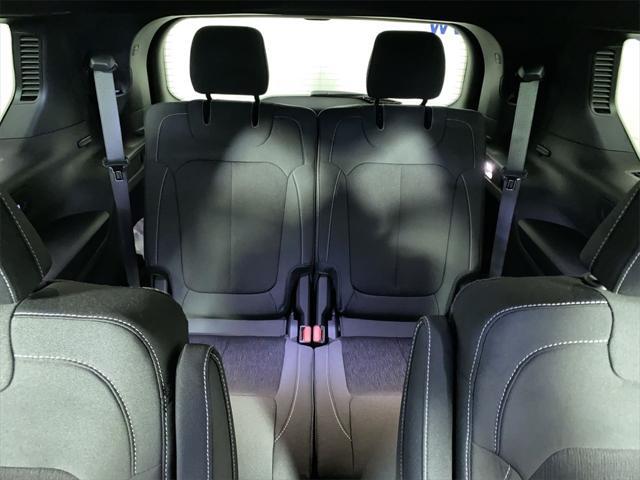 new 2025 Jeep Grand Cherokee L car, priced at $39,848