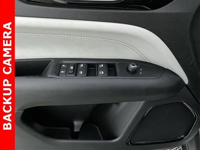 used 2022 Jeep Compass car, priced at $24,375