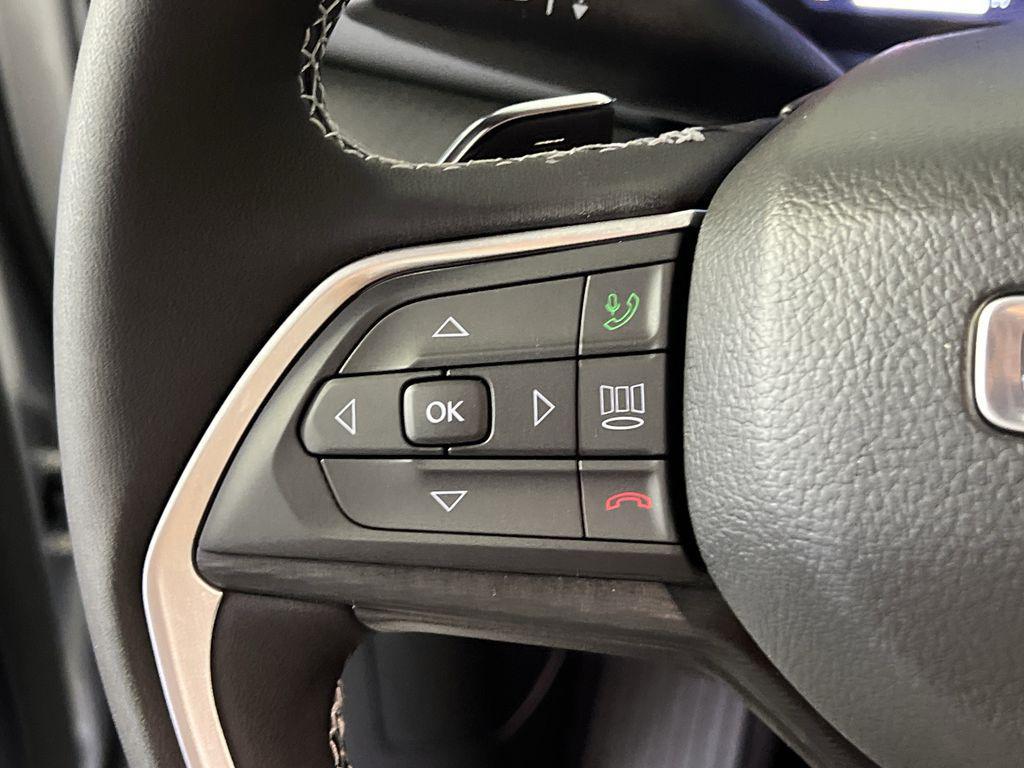 new 2025 Jeep Grand Cherokee L car, priced at $40,156