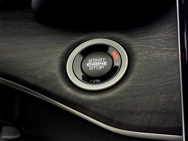 new 2025 Jeep Grand Cherokee L car, priced at $45,038