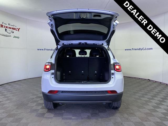 new 2025 Jeep Compass car, priced at $27,489