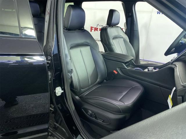 new 2025 Jeep Grand Cherokee L car, priced at $41,528