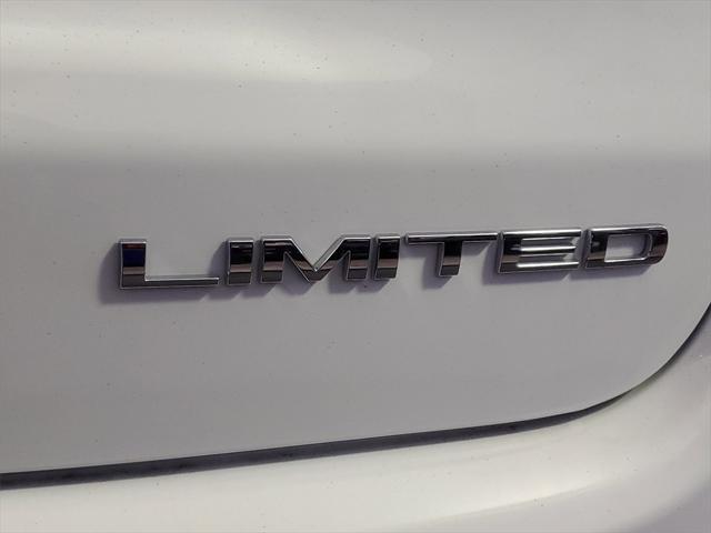 new 2025 Jeep Compass car, priced at $30,684
