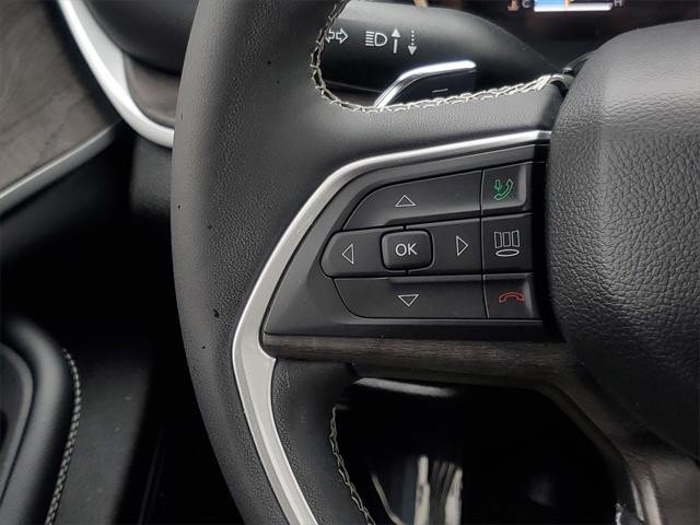 used 2023 Jeep Grand Cherokee car, priced at $33,973