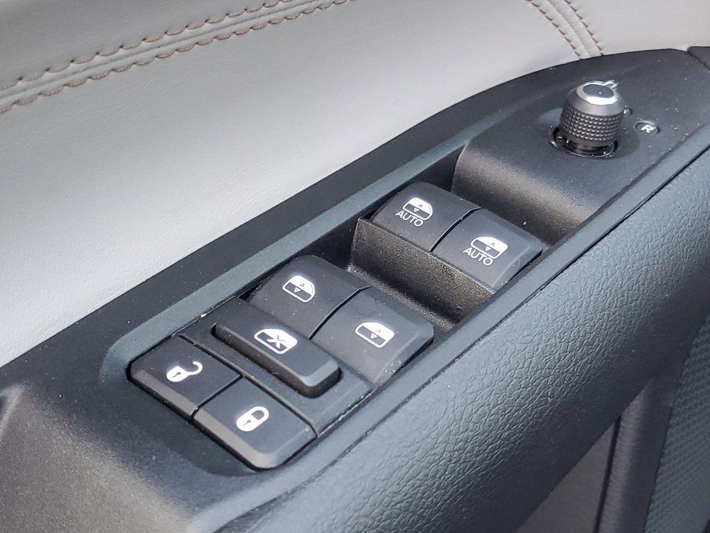 used 2022 Jeep Compass car, priced at $23,828