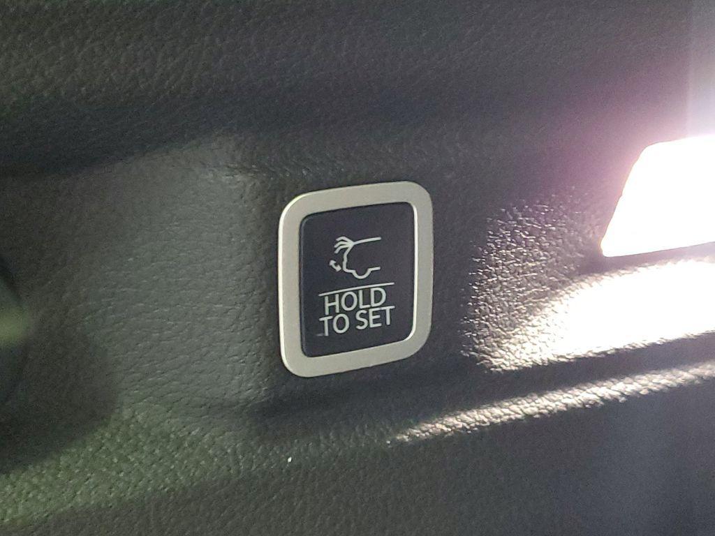 new 2025 Jeep Grand Cherokee L car, priced at $34,955