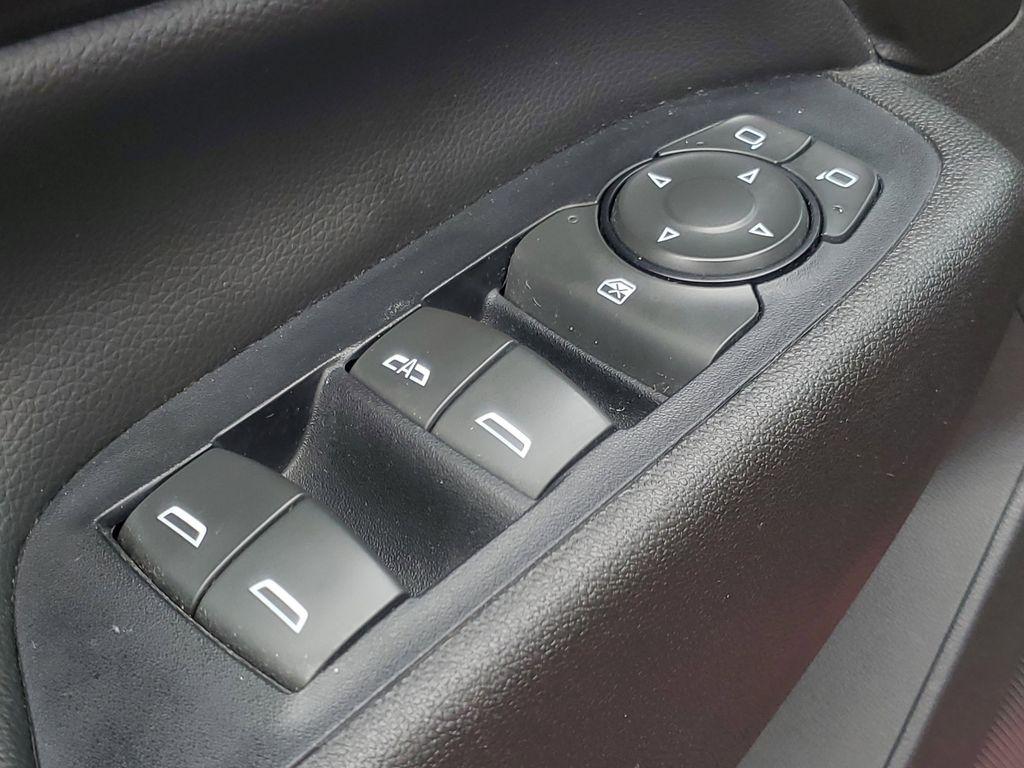 used 2019 Chevrolet Equinox car, priced at $14,040