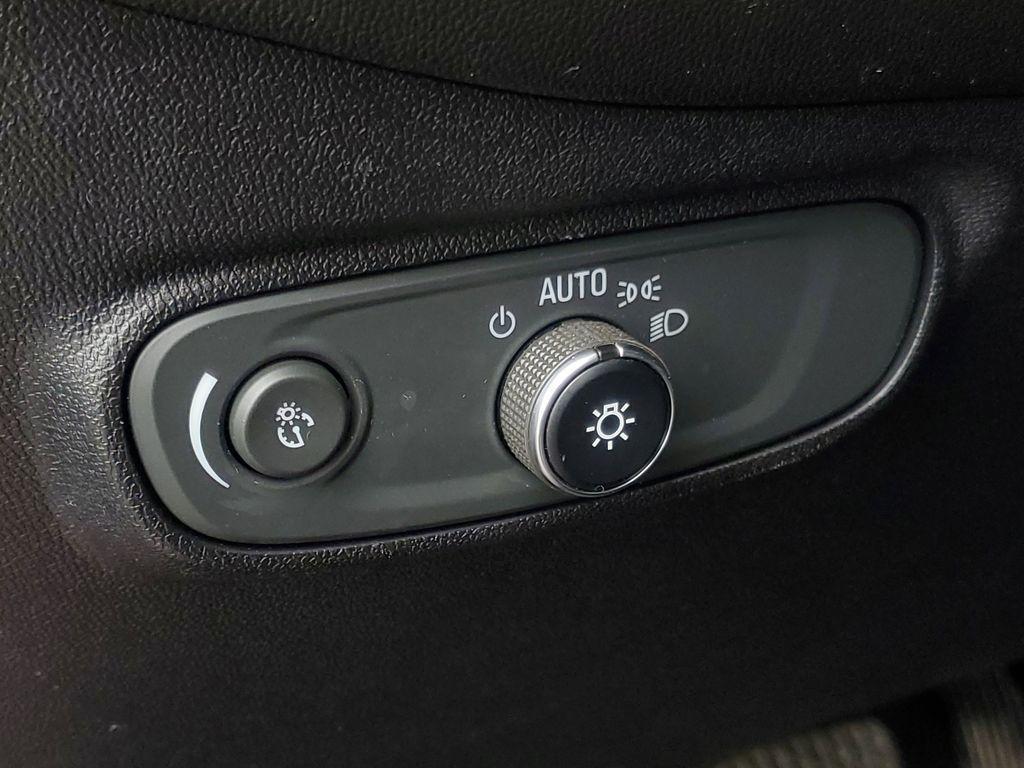 used 2019 Chevrolet Equinox car, priced at $14,040