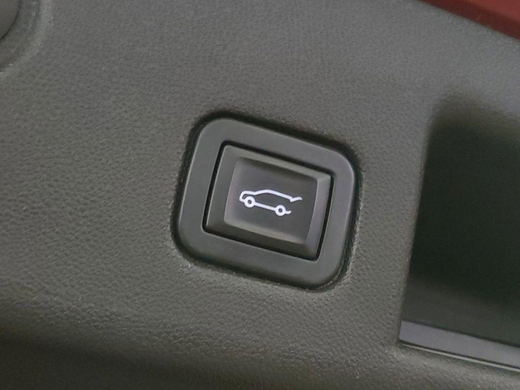 used 2019 Chevrolet Equinox car, priced at $14,040