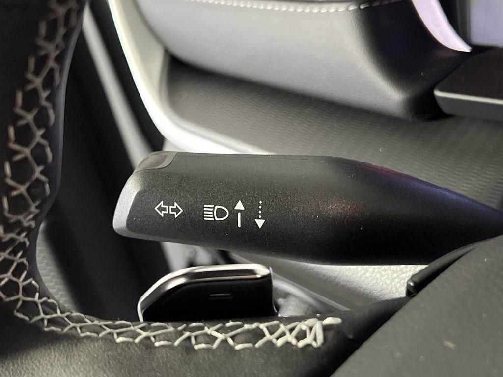 new 2025 Jeep Grand Cherokee L car, priced at $41,881