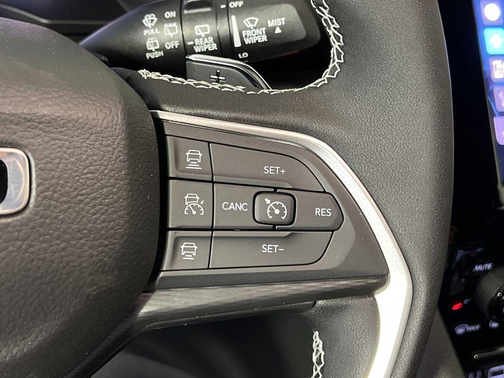 new 2025 Jeep Grand Cherokee L car, priced at $41,881