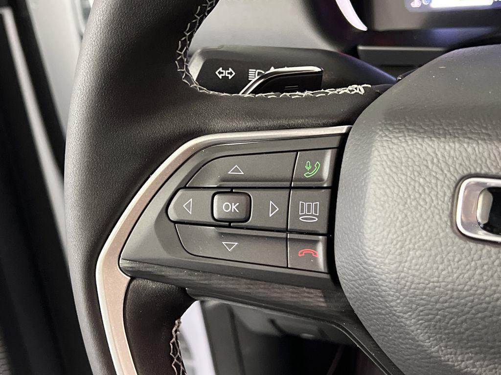 new 2025 Jeep Grand Cherokee L car, priced at $41,881