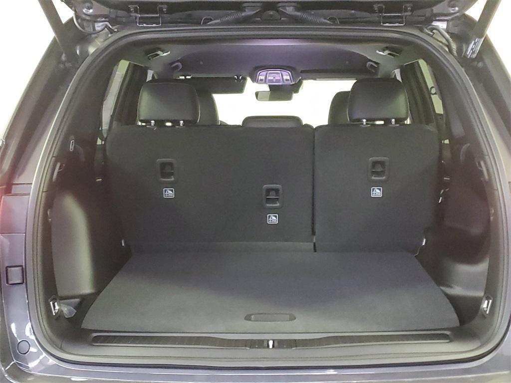 new 2025 Jeep Grand Cherokee car, priced at $42,605