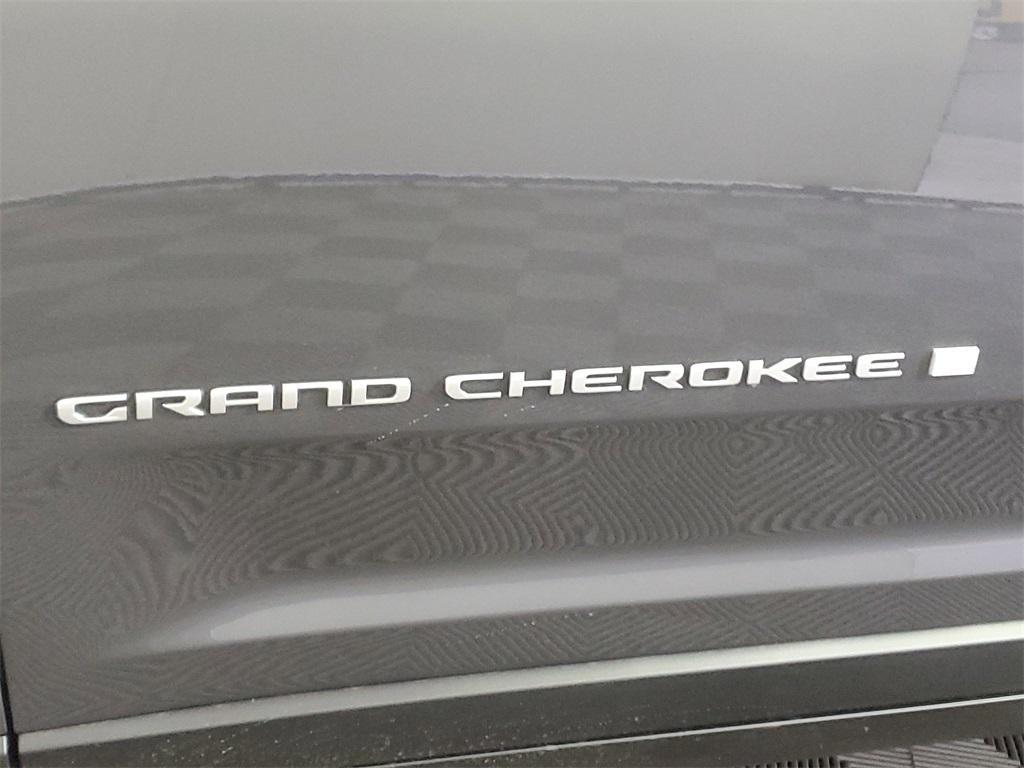 new 2025 Jeep Grand Cherokee car, priced at $42,605