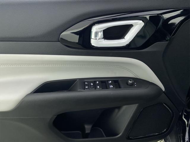 new 2025 Jeep Compass car, priced at $31,105
