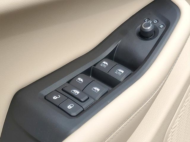 used 2023 Jeep Grand Cherokee car, priced at $34,724