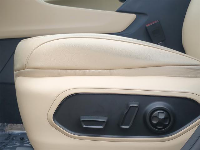 used 2023 Jeep Grand Cherokee car, priced at $34,724