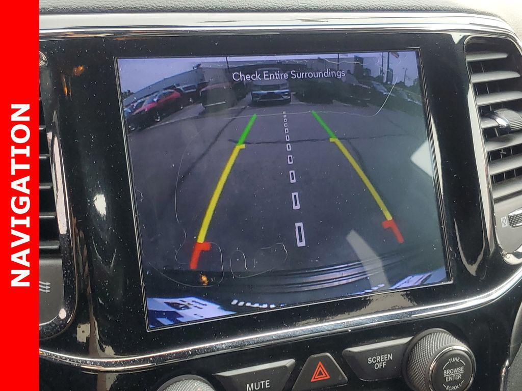 used 2019 Jeep Grand Cherokee car, priced at $16,165