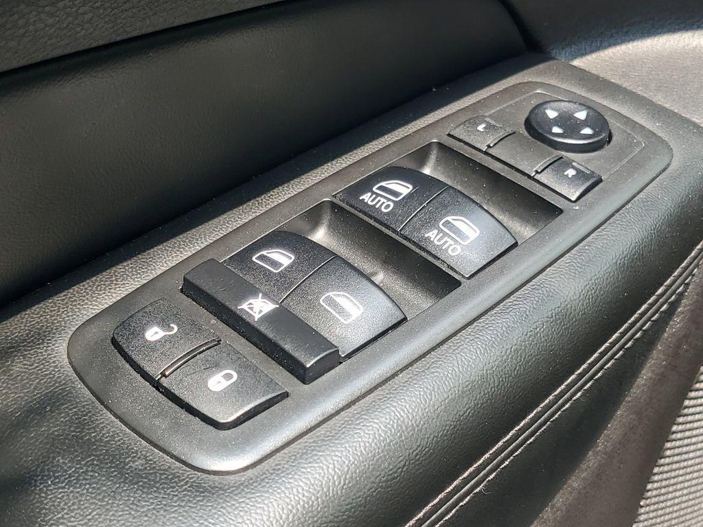 used 2019 Jeep Grand Cherokee car, priced at $16,160