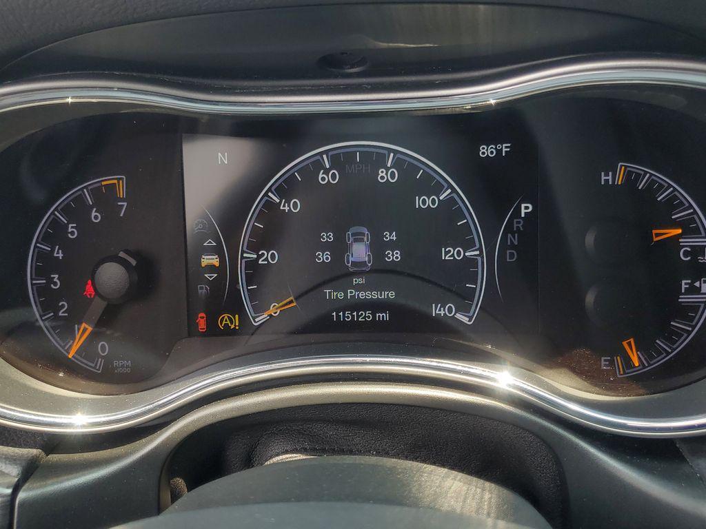 used 2019 Jeep Grand Cherokee car, priced at $16,165