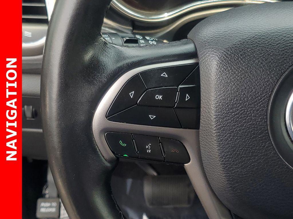 used 2019 Jeep Grand Cherokee car, priced at $16,165