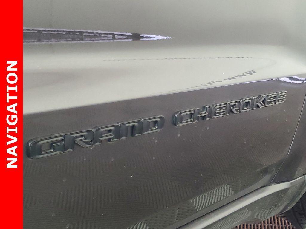 used 2019 Jeep Grand Cherokee car, priced at $16,165