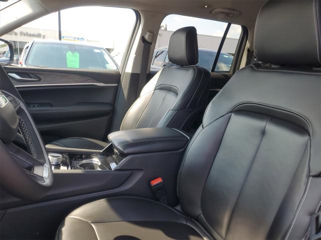 used 2023 Jeep Grand Cherokee car, priced at $34,963