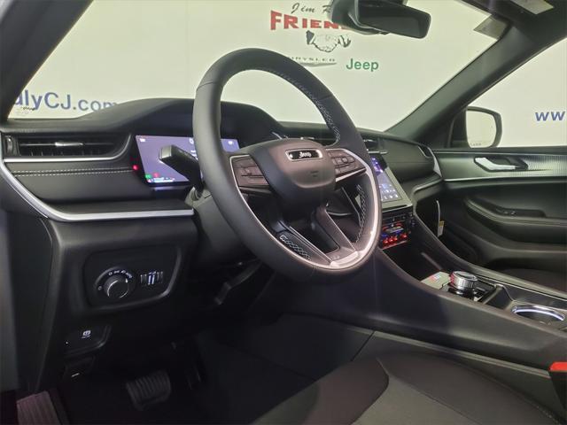 new 2025 Jeep Grand Cherokee L car, priced at $40,028