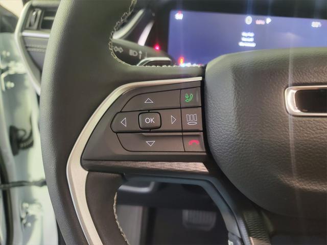 new 2025 Jeep Grand Cherokee L car, priced at $40,028