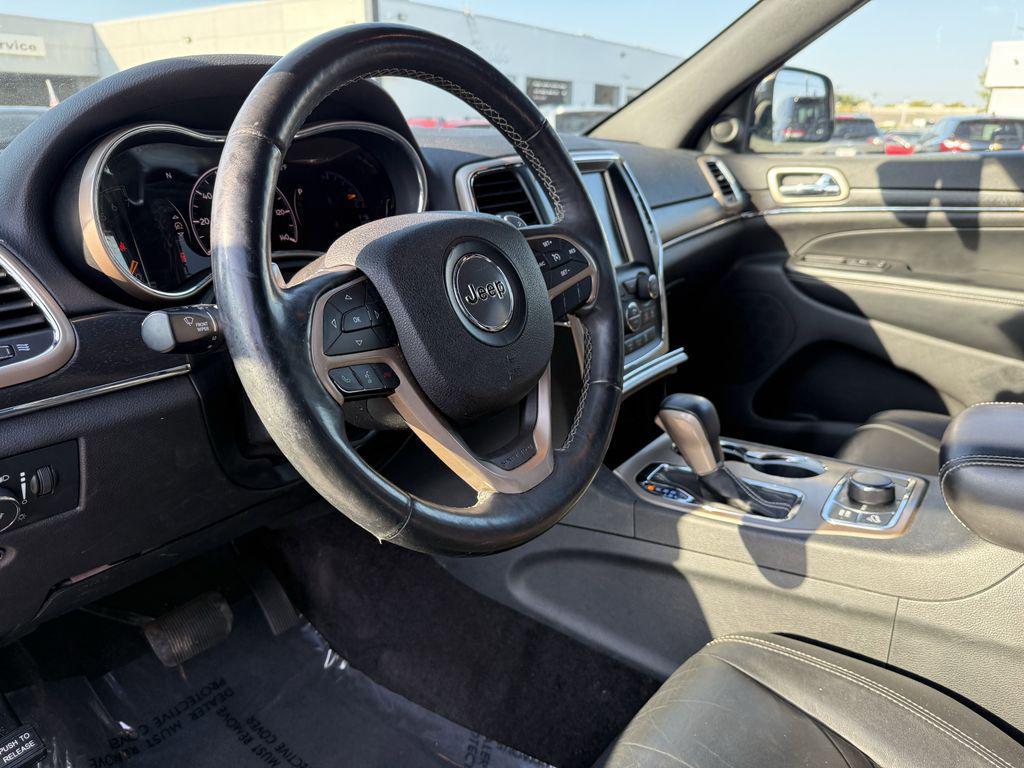 used 2017 Jeep Grand Cherokee car, priced at $14,300