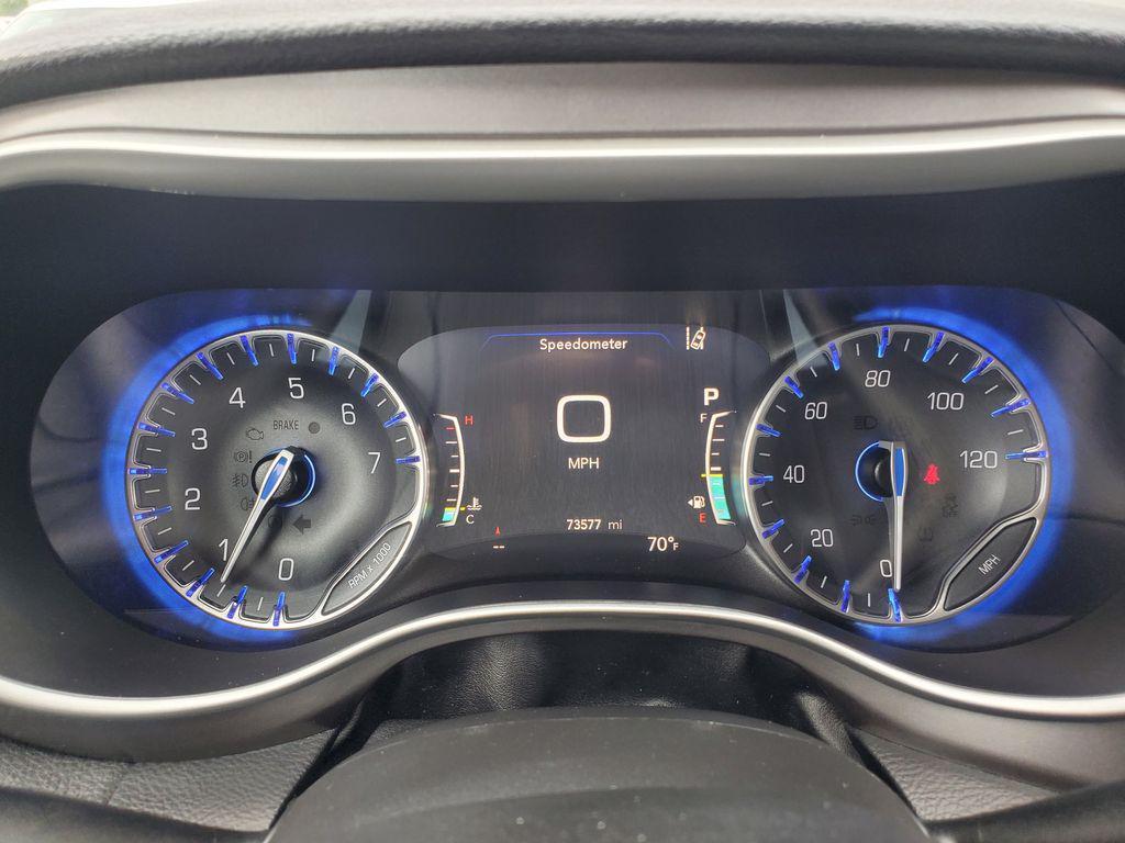 used 2022 Chrysler Pacifica car, priced at $21,664