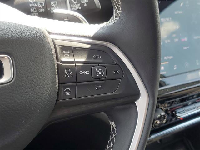 used 2023 Jeep Grand Cherokee car, priced at $33,636