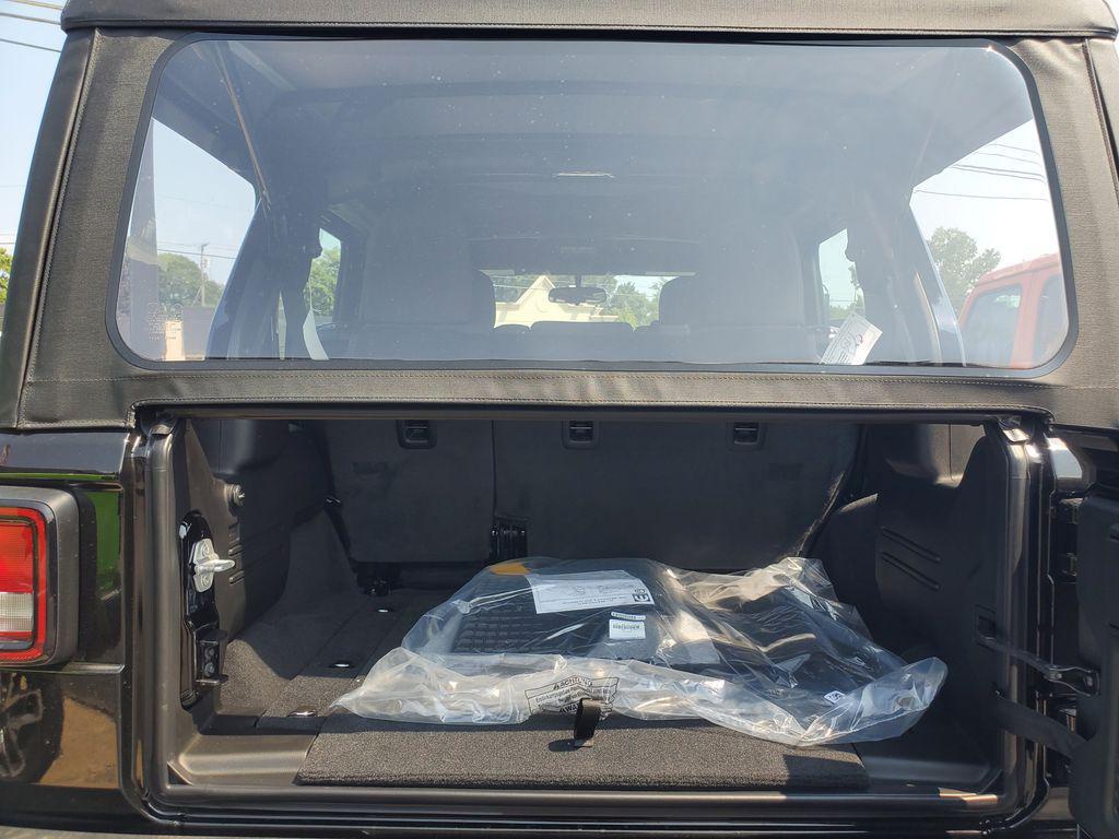 new 2025 Jeep Wrangler car, priced at $39,220