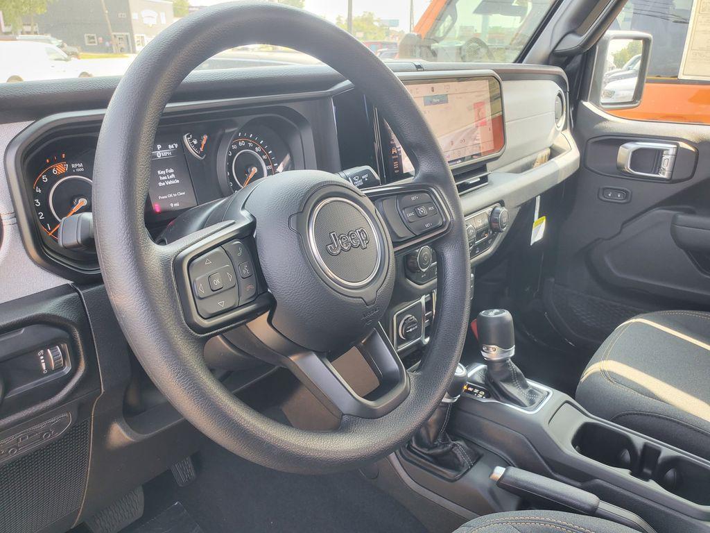 new 2025 Jeep Wrangler car, priced at $39,220