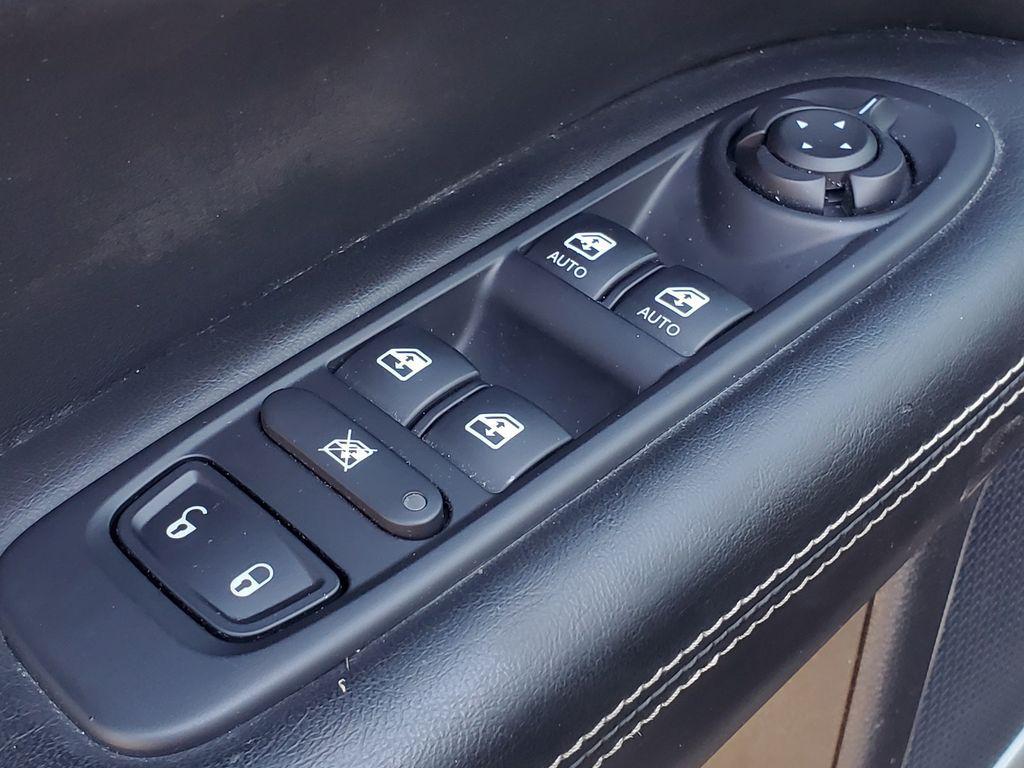 used 2021 Jeep Compass car, priced at $18,480