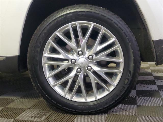 used 2017 Jeep Grand Cherokee car, priced at $16,972