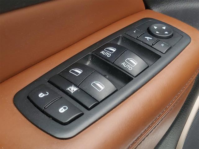 used 2017 Jeep Grand Cherokee car, priced at $16,972