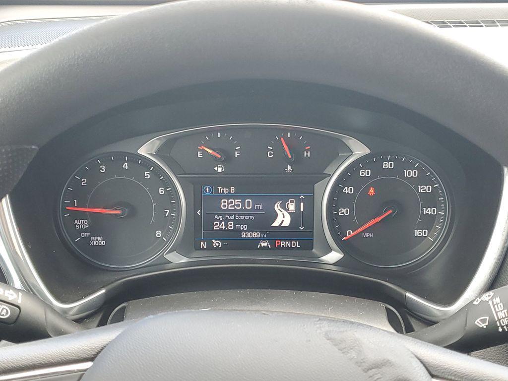 used 2021 Chevrolet Equinox car, priced at $14,286