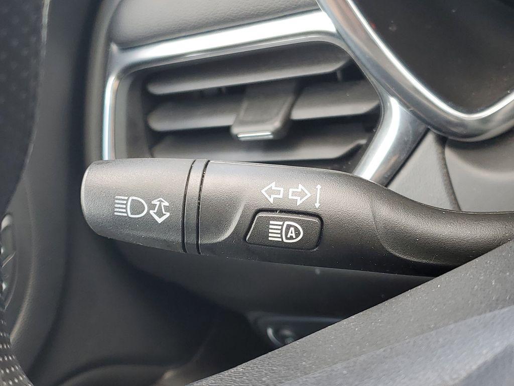 used 2021 Chevrolet Equinox car, priced at $14,286