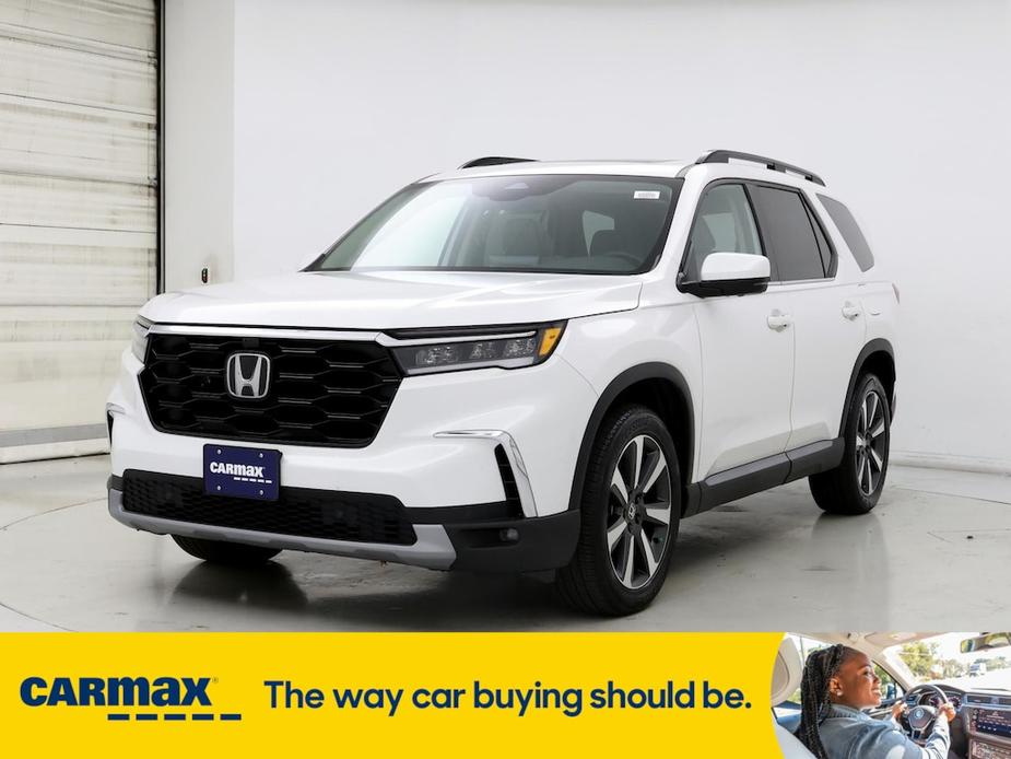 used 2023 Honda Pilot car, priced at $49,998