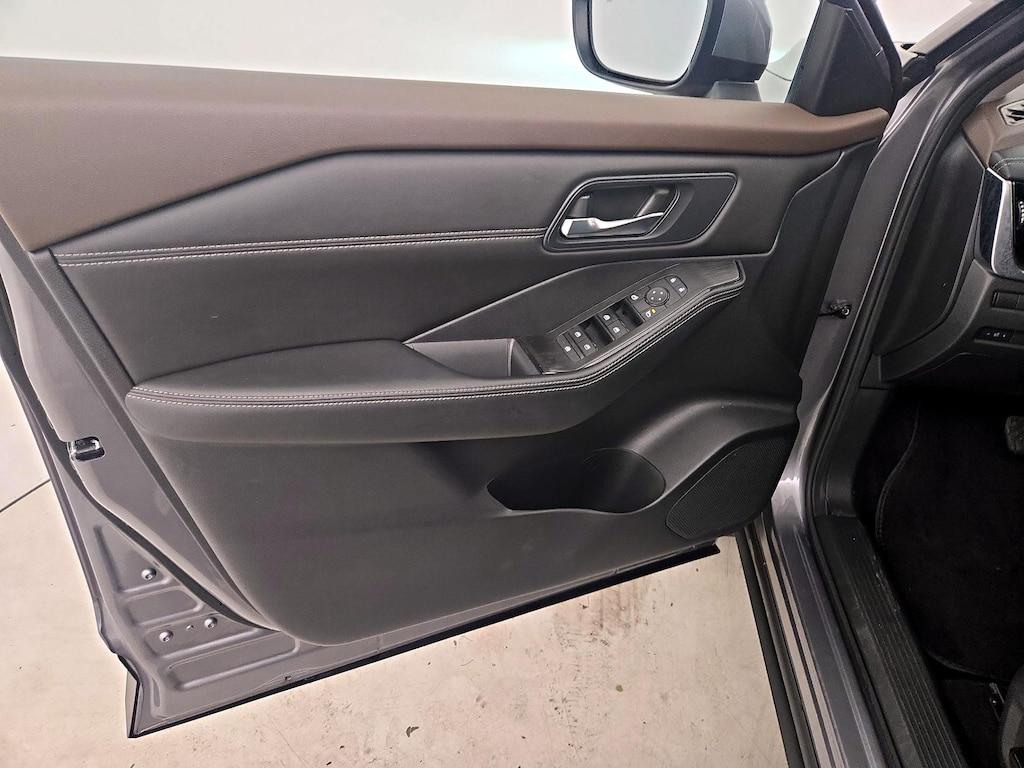used 2022 Nissan Rogue car, priced at $27,998