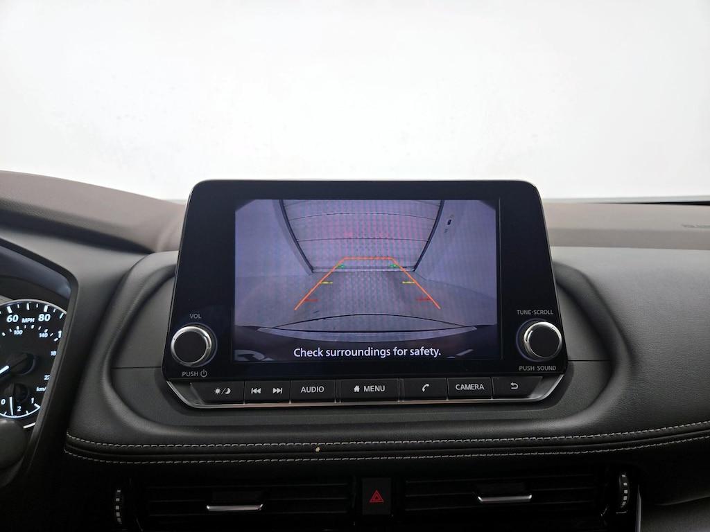 used 2022 Nissan Rogue car, priced at $27,998