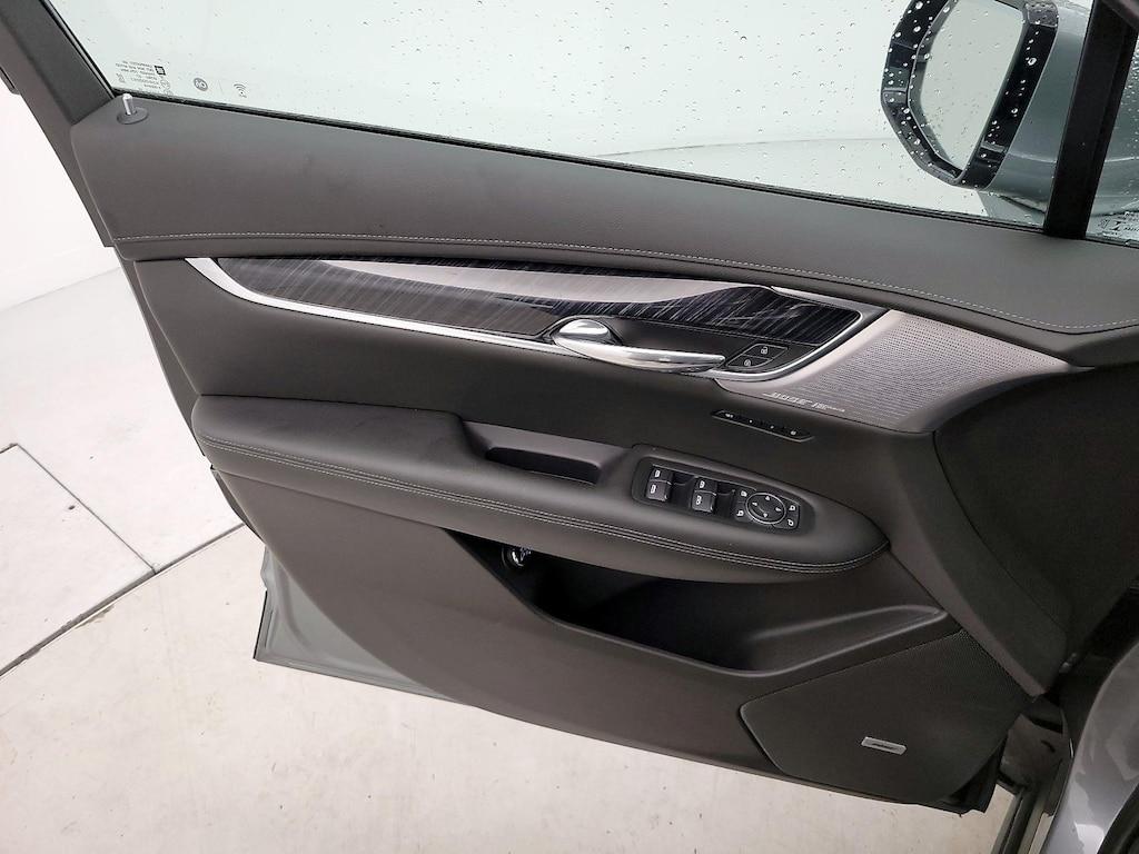 used 2023 Cadillac XT6 car, priced at $39,998