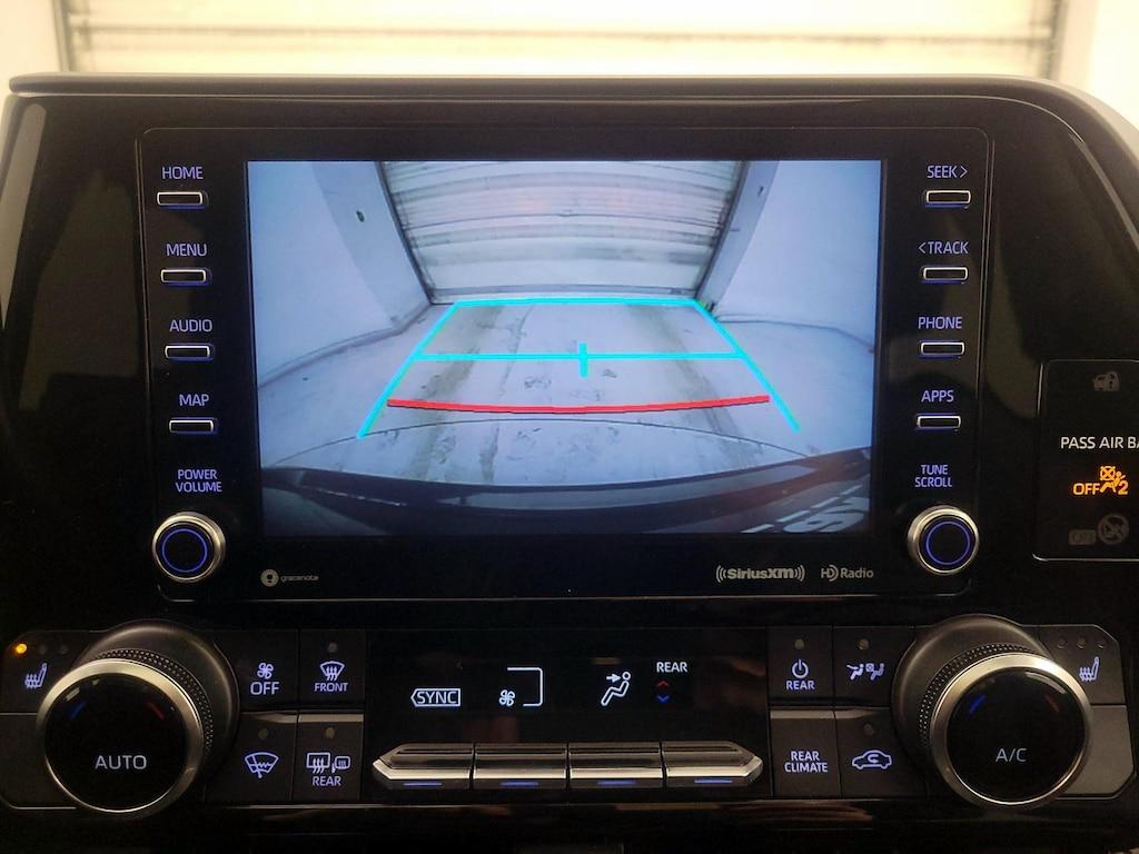 used 2022 Toyota Highlander car, priced at $33,998