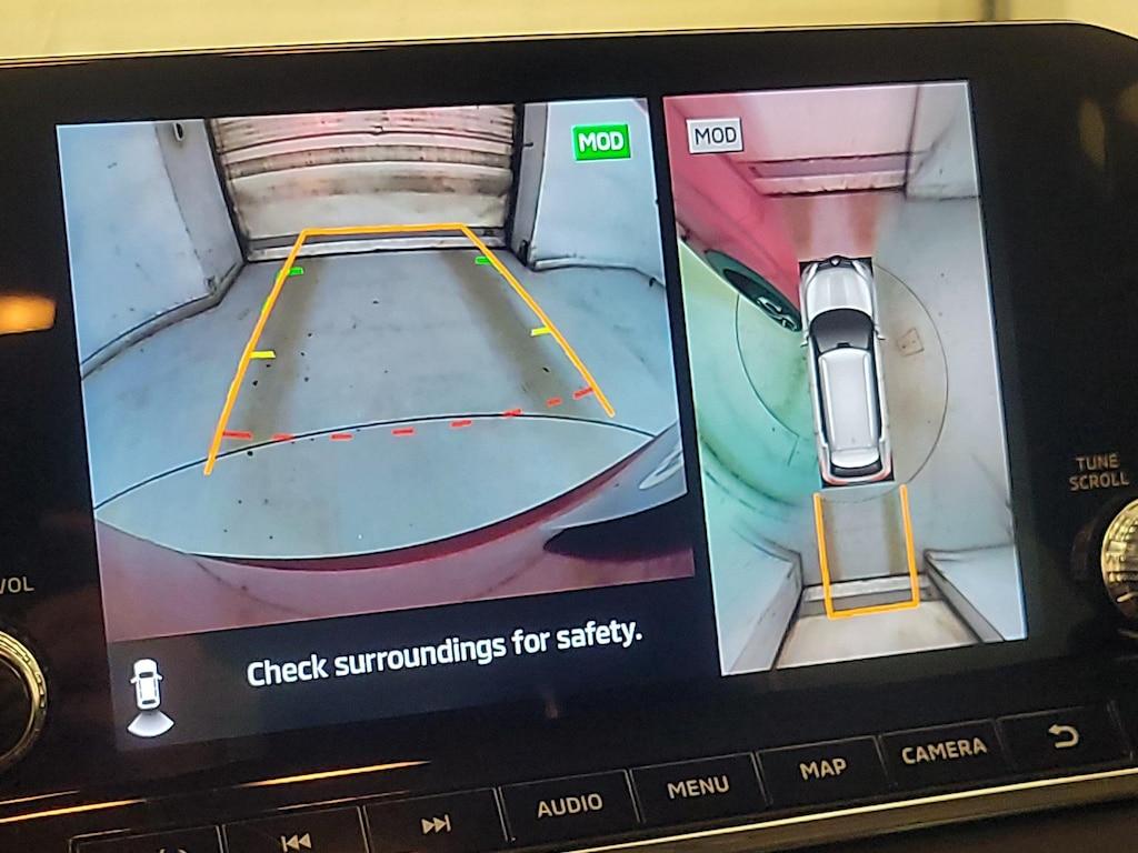 used 2023 Mitsubishi Outlander car, priced at $25,998