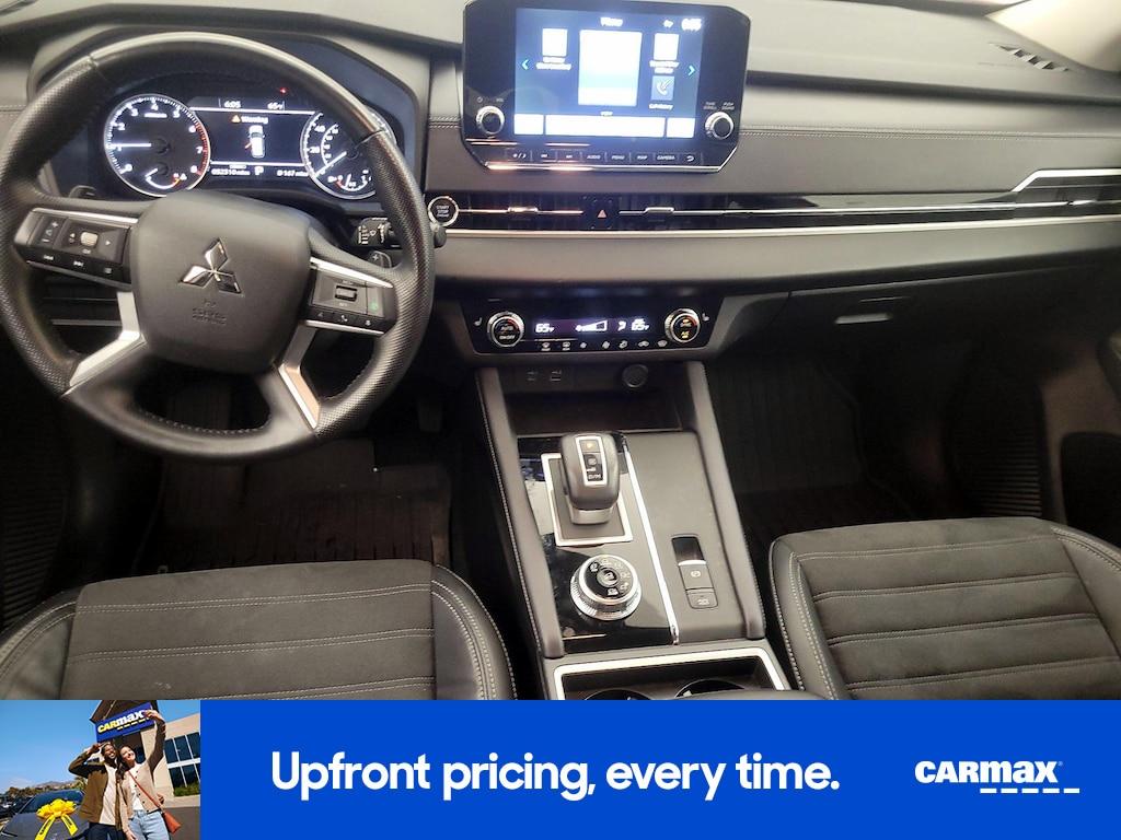 used 2023 Mitsubishi Outlander car, priced at $25,998