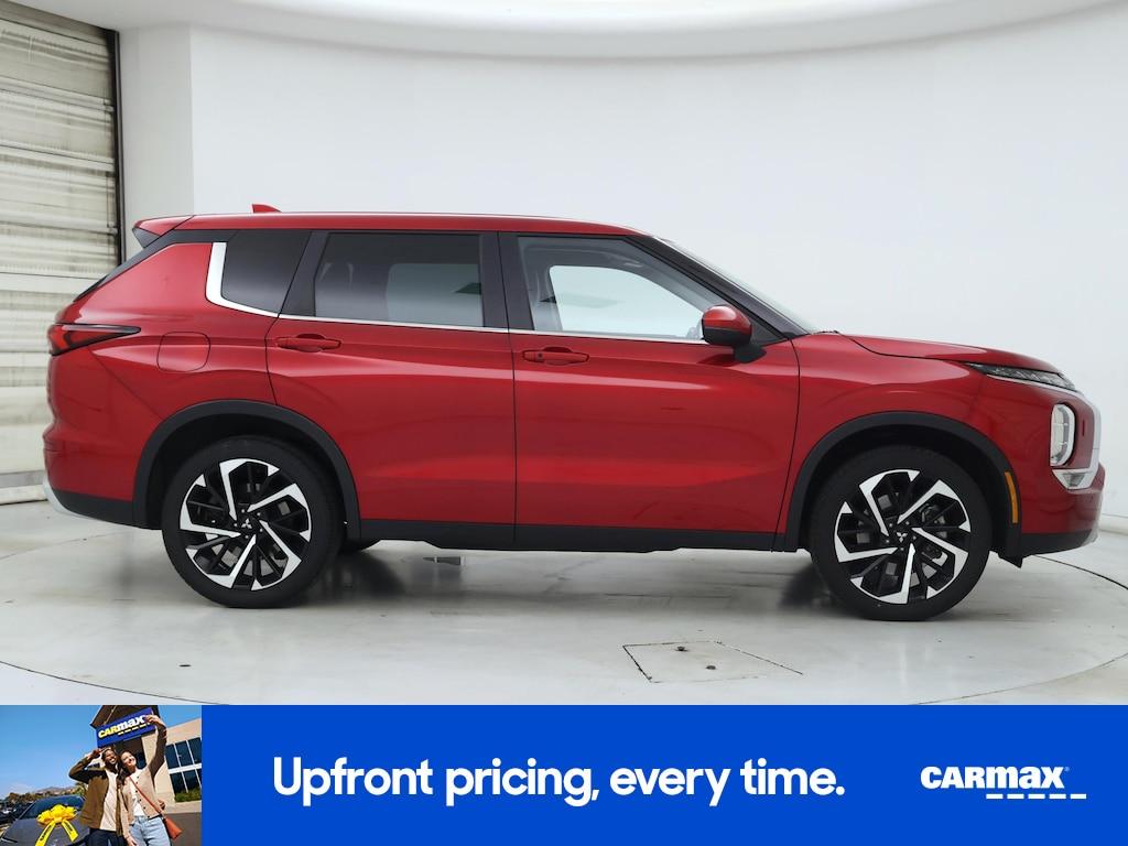 used 2023 Mitsubishi Outlander car, priced at $25,998