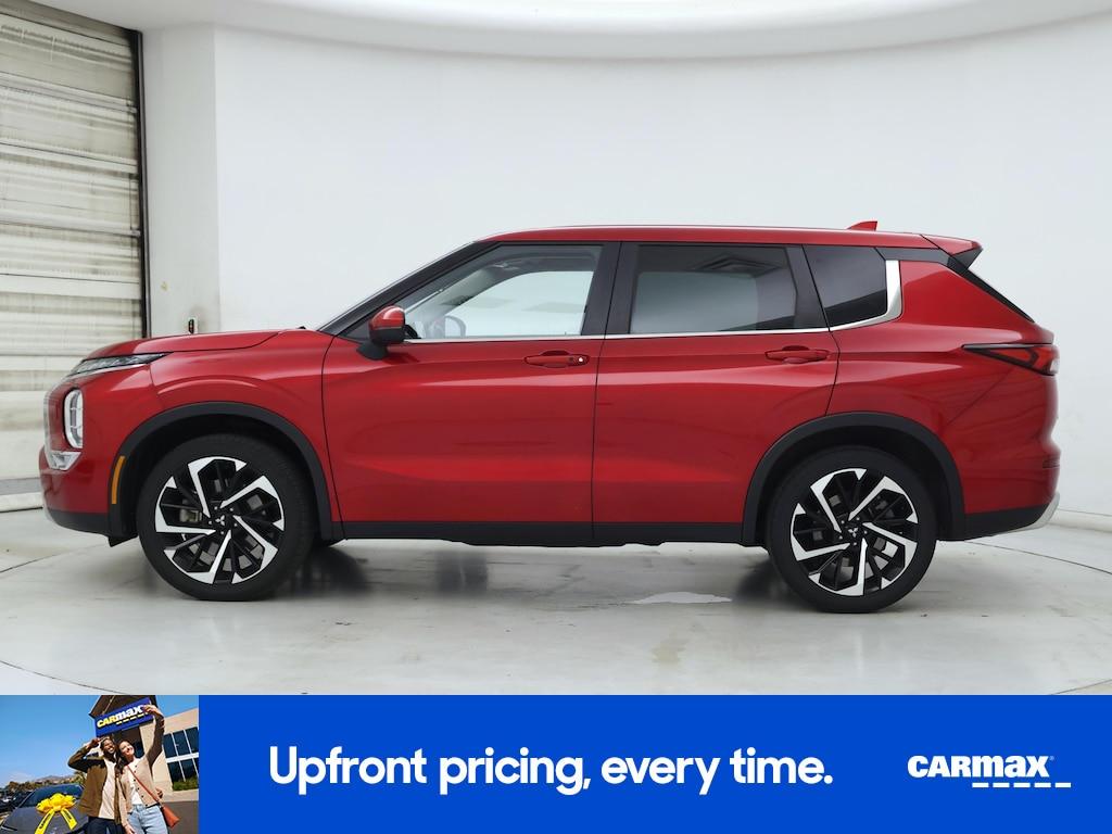 used 2023 Mitsubishi Outlander car, priced at $25,998