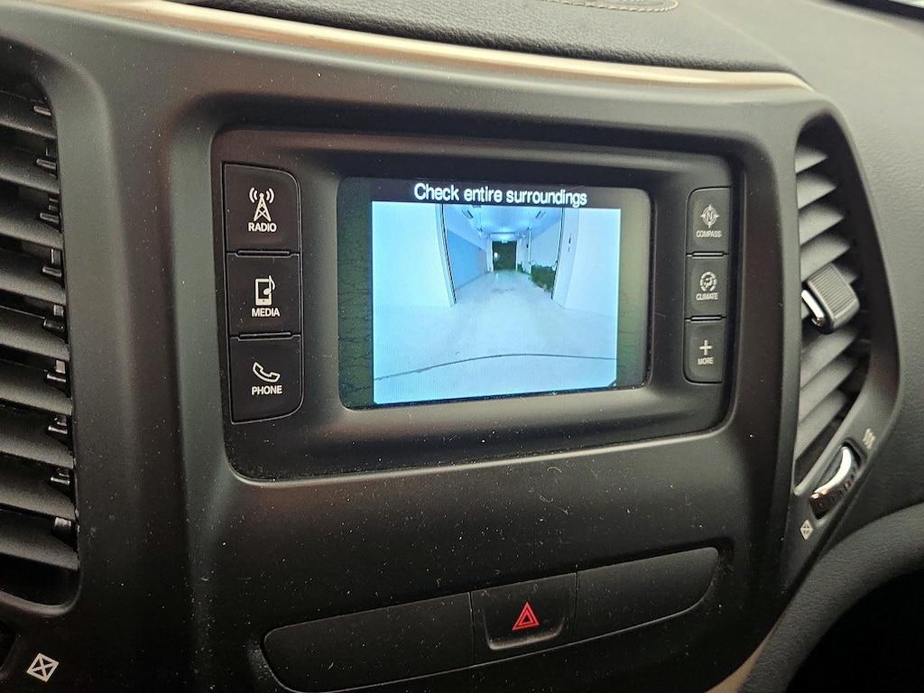 used 2015 Jeep Cherokee car, priced at $12,998