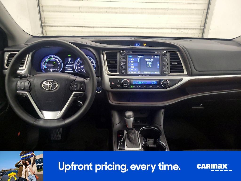 used 2016 Toyota Highlander Hybrid car, priced at $24,998